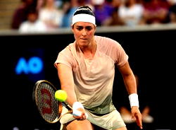 Former tennis world number two Jabeur expecting first child