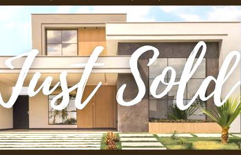 Exploring 5 compelling eye-catching just sold postcard layouts
