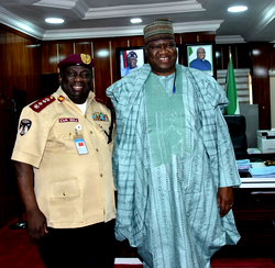 Umahi reiterates Tinubu’s commitment to road infrastructure