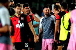 Messi’s Inter Miami and Newell’s Old Boys draw 1-1 in friendly