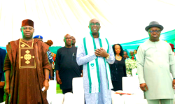 Gov Oborevwori lauds Uduaghan, FGC’s class of 1972/74