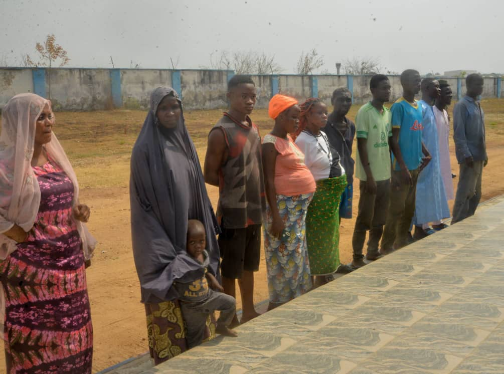 Troops of OPWS rescue 12 travelling kidnap victims in Benue community