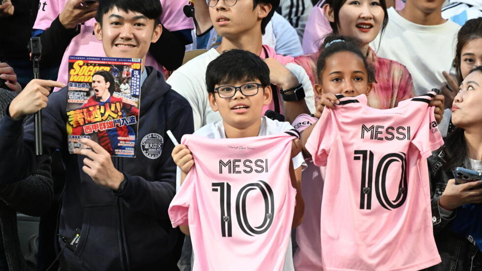 Messi mania hits Hong Kong as thousands flock to Miami training
