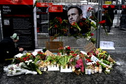 Dozens detained in Russia as Navalny’s family seek body