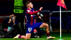 Barcelona put three past Napoli to reach UCL quarter-finals