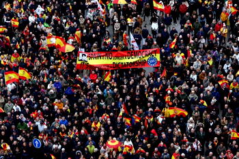 Thousands protest in Madrid over Catalan amnesty bill