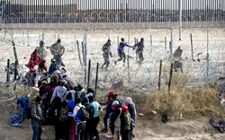 Bodies of suspected migrants found on Mexico beach