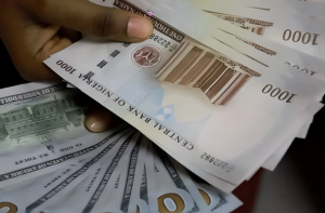 Naira down to N1,635/$ in official market - Vanguard News