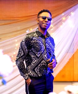 YoungChief’s “Freedom of Xpression” comedy show holds in Warri today