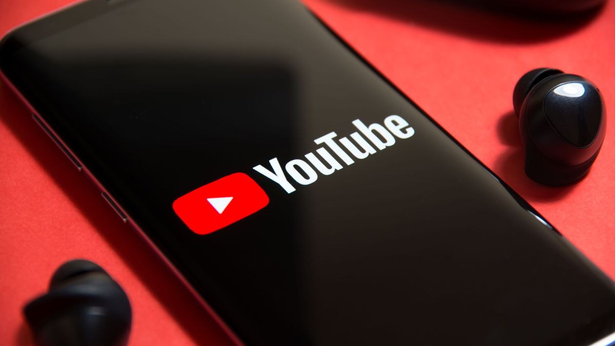 Australia to ban under-16s from YouTube