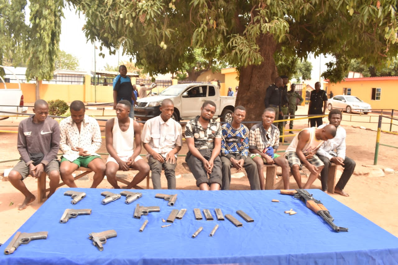 Police bust arms manufacturers in Benue, arrest Cameroonian national, eight others