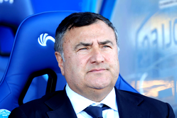 Fiorentina’s match at Atalanta postponed over manager’s health