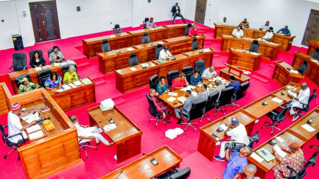 Abia Assembly passes bill to stop pension for ex-govs, deputies