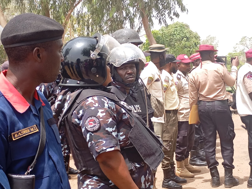 FRSC begins special operation to arrest overloaded trailers - Vanguard News