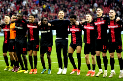 Andrich and Schick late show keeps Leverkusen unbeaten