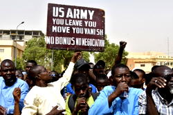 Thousands protest in Niger for US troops to leave
