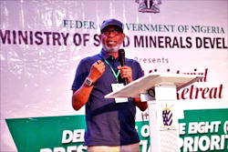 We can’t fail Nigerians, President Tinubu, Alake warns staff
