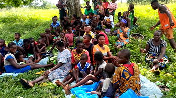 Okuama-Ewu: Displaced residents finally report to IDPs camp