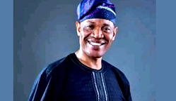 2024: Late Akintelure group, collapses structure for Olusola Oke