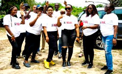 Foundation brings hope, hygiene to female inmates