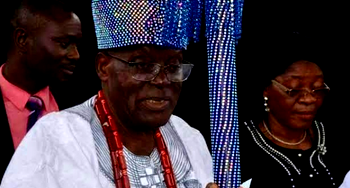 Kingmakers present Olakulehin to Gov Makinde for coronation