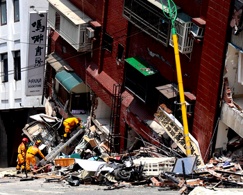 Seven dead, hundreds injured in most powerful Taiwan quake in 25 years