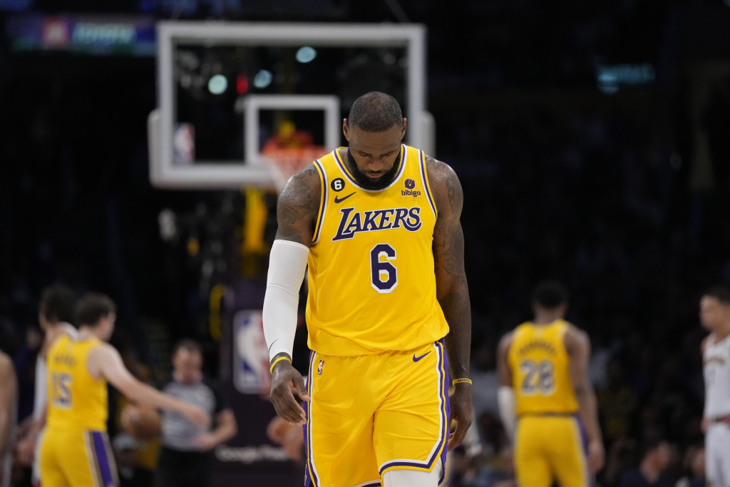 Lakers James eliminated from NBA playoffs after Denver loss