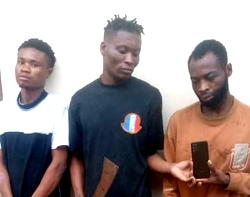 Armed robbers attack DPO at Otedola Bridge in Lagos
