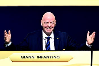 UEFA delegates walk out of FIFA congress after Infantino arrives late from Trump trip