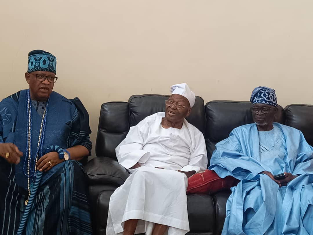 Insecurity: Ogun monarch tasks security agencies on safety of Nigerians
