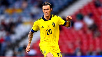‘I’ll play again’, says Swedish midfielder Olsson after brain illness