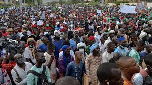 Mali parties, civil society reject longer military rule