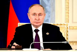 Putin broadens rules on Russia’s use of nuclear arms