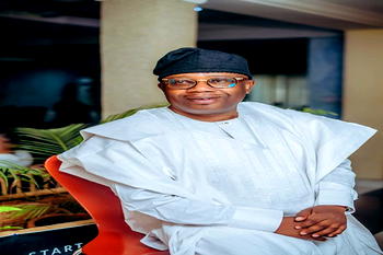 You’re a failure, Ondo youths knock Senator lpinsagba