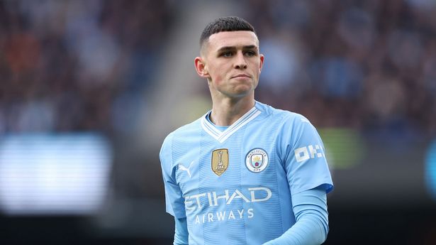 Foden agrees new long-term Man City deal despite dip in form