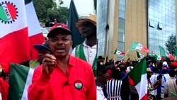 Labour forces FG to reduce telecom tariff hike by 15%