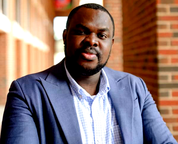 Timothy Enitinwa receives Business Innovation Excellence Award