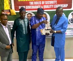 FFN board member awarded ‘Icon of Media Excellence in Investigative Journalism’