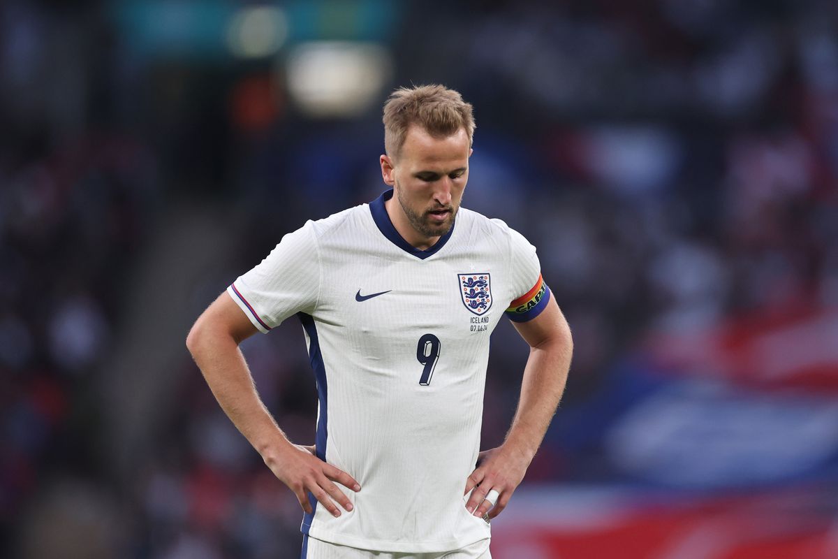 No panic though England ‘not good enough’, says Kane