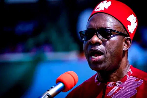 Soludo gains momentum in Ekwusigo, Nnewi South, receive N85m 