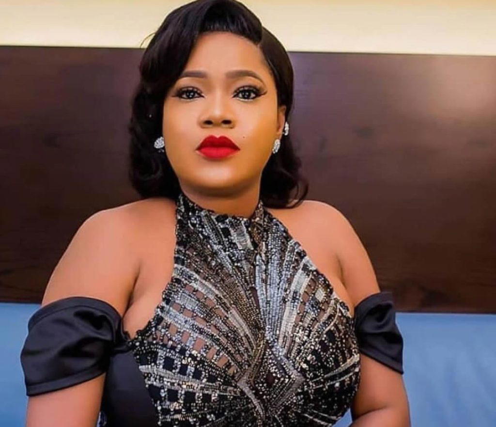 ‘Forgive her and let everything slide,’ Toyin Abraham begs fans over Abike Shugaa row