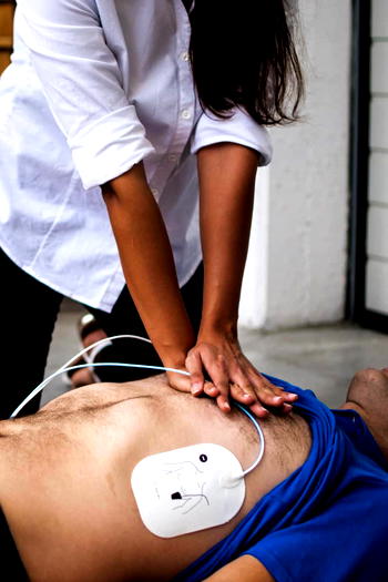 First-of-its-kind treatment heals damaged heart muscle