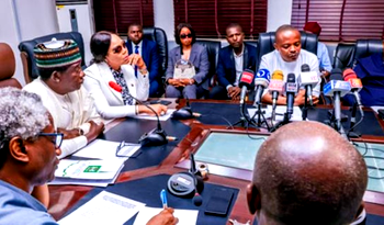 Minimum wage: Labour tackles presidential aide over comment against N494,000 demand