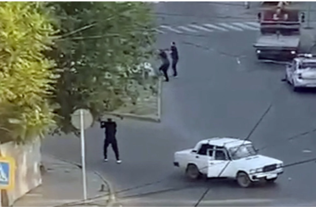 Gunmen kill priest, six police officers in attacks on synagogue, church in Russia
