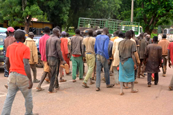 Troops nab 47 rail track vandals in Kaduna