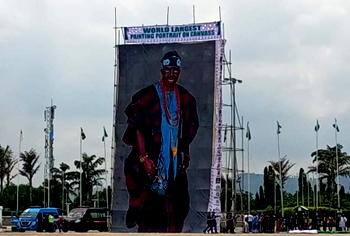 Video: Unveiling of world largest canvass painting of Tinubu