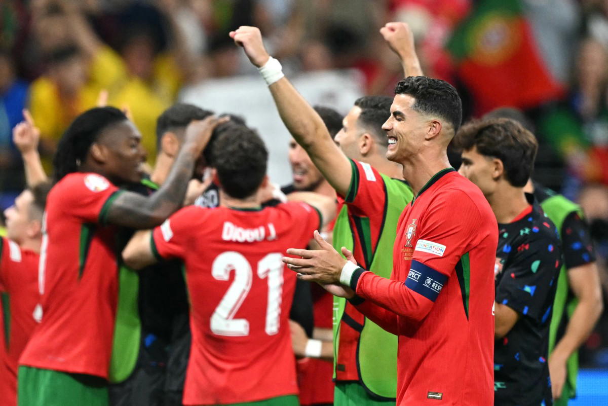 Costa penalty heroics rescue Ronaldo as Portugal edge past Slovenia