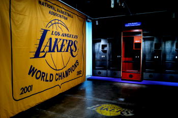 Kobe Bryant locker, Maradona jersey up for auction in New York