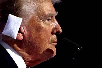 FBI confirms Trump hit by bullet in assassination attempt