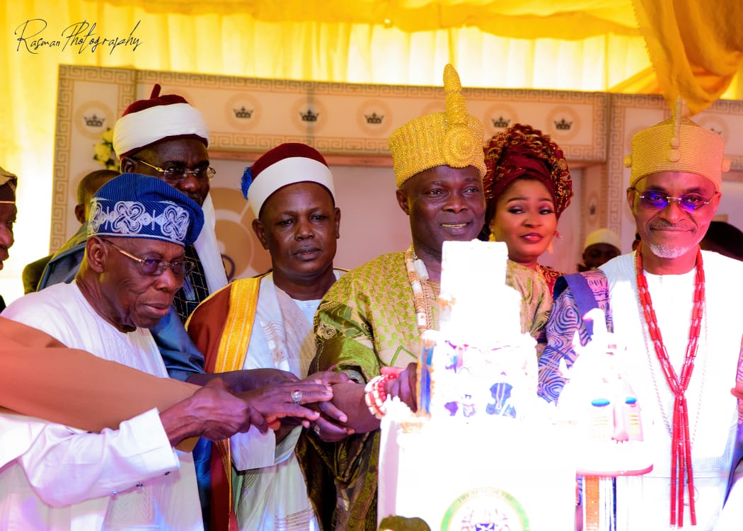 Obasanjo, Ooni, Adeleke, Buratai, Oyinlola, Emir of Biu, others storm ...